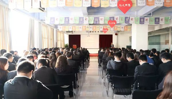 乾港集團(tuán) 乾港集團(tuán)