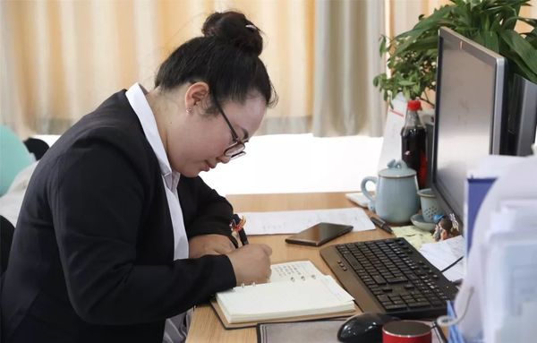 企業(yè)營(yíng)銷(xiāo)策劃部