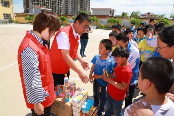 乾港集團(tuán) 乾港集團(tuán)